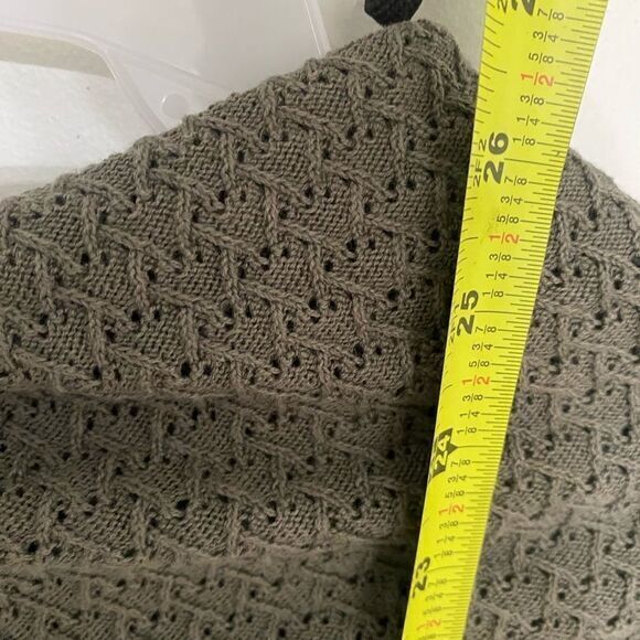 -‎ Women’s green style and Company, top size small sea description - Picture 5 of 5